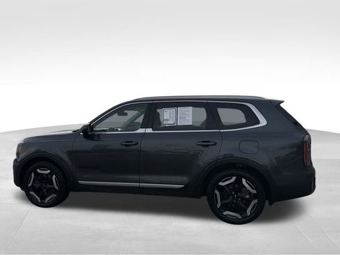 Used 2024 Kia Telluride EX image 7