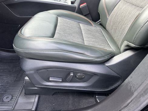 Used 2023 Ford Explorer Timberline w/ Timberline Technology Package image 12