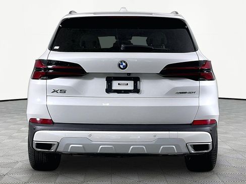 Certified 2024 BMW X5 xDrive40i w/ Parking Assistance Package AWD/4WD image 6