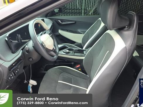 Used 2025 Kia EV6 GT-Line AWD/4WD image 9