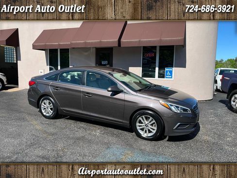Used 2017 Hyundai Sonata SE FWD image 1