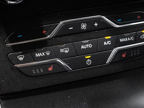 Used 2020 Ford Edge SEL w/ Convenience Package FWD image 21