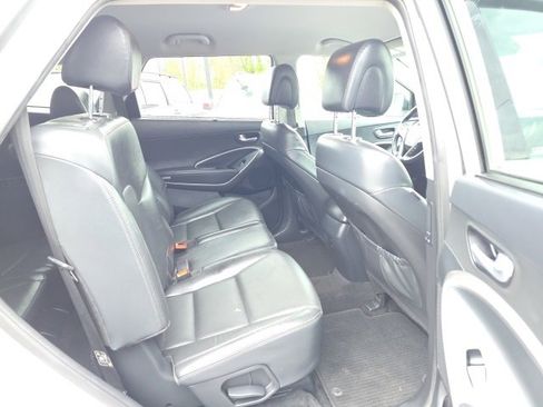 Used 2018 Hyundai Santa Fe SE w/ SE Premium Package 02 image 24