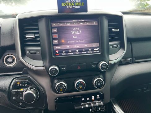 Used 2019 RAM 1500 Big Horn AWD/4WD image 31