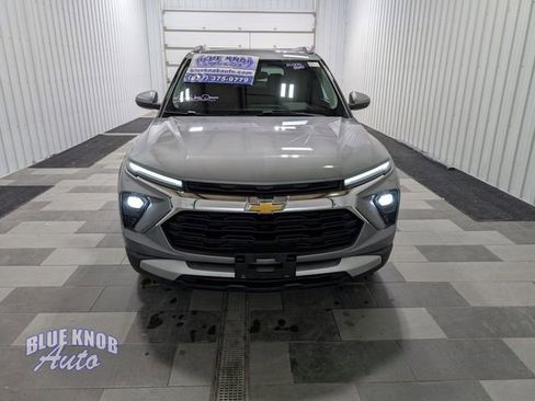 Used 2025 Chevrolet TrailBlazer LT image 6