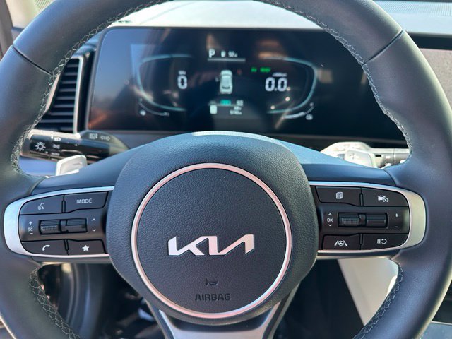 Used 2025 Kia Sportage EX AWD/4WD image 28