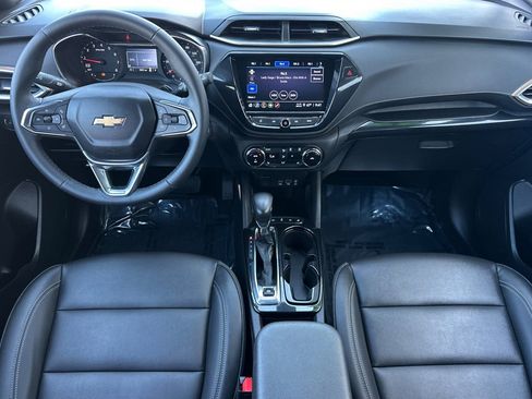 Certified 2023 Chevrolet TrailBlazer ACTIV w/ Convenience Package FWD image 15