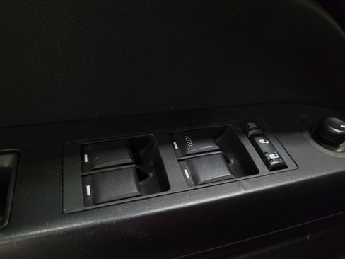 Used 2017 Jeep Patriot High Altitude AWD/4WD image 27