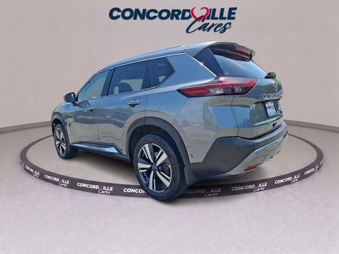 Certified 2023 Nissan Rogue SL w/ SL Premium Package AWD/4WD image 5