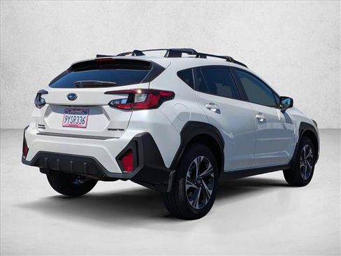Certified 2026 Subaru Crosstrek 2.5i Premium AWD/4WD image 5