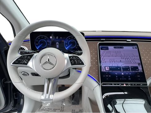 Used 2023 Mercedes-Benz EQE 350+ SUV w/ Exclusive Trim Package image 17