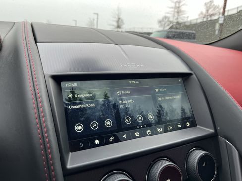 Used 2024 Jaguar F-TYPE R-Dynamic image 27