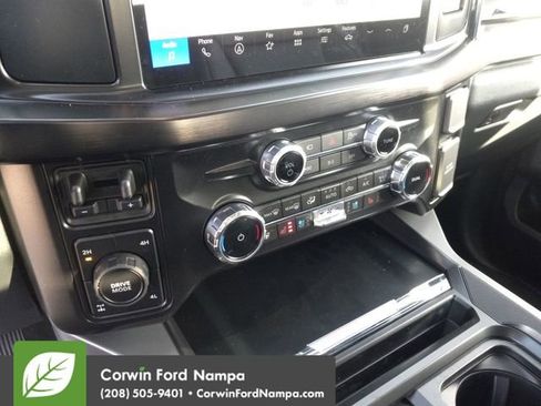 New 2026 Ford F250 Lariat w/ Chrome Package image 17