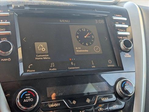 Used 2020 Nissan Murano S w/ Technology Package image 13