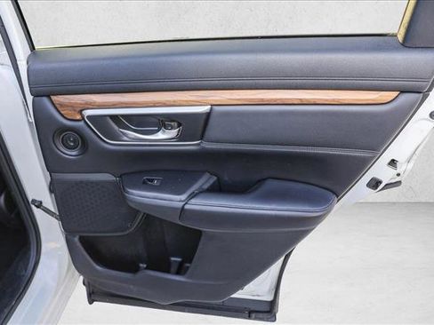 Used 2018 Honda CR-V Touring image 27