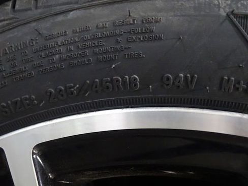 Used 2025 Toyota Camry XLE image 40