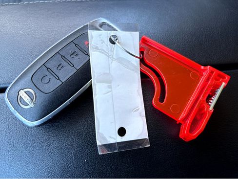 Certified 2023 Nissan Rogue SV image 29