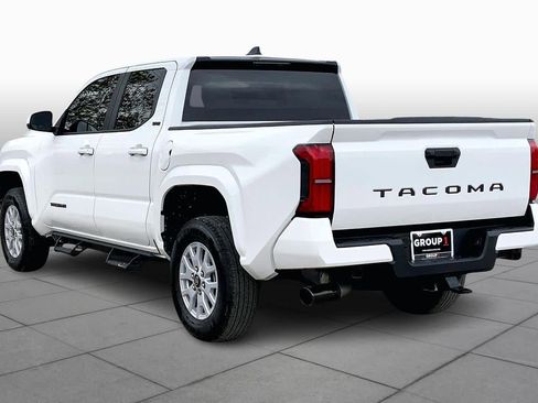 Used 2026 Toyota Tacoma SR5 image 11