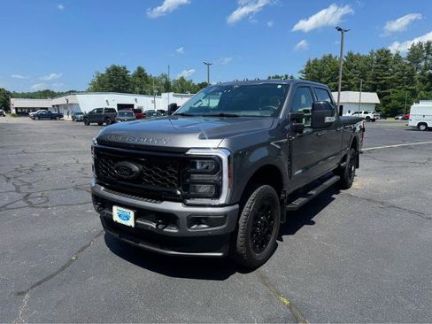 Certified 2025 Ford F250 Lariat w/ Lariat Ultimate Package AWD/4WD image 1