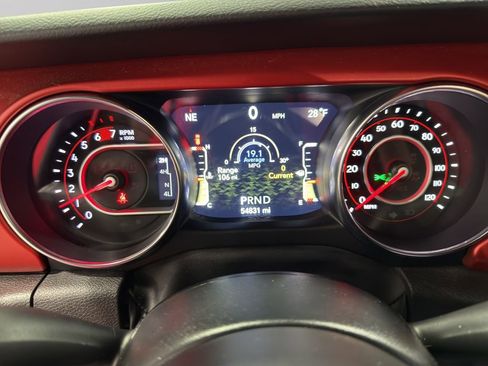 Used 2022 Jeep Wrangler Unlimited Rubicon w/ Xtreme Recon 35" Tire Package image 30