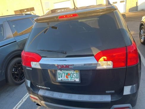 Used 2011 GMC Terrain SLE image 5