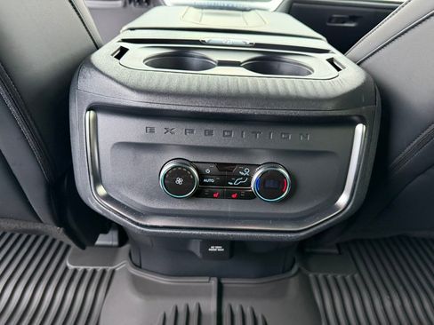 New 2026 Ford Expedition Tremor image 18