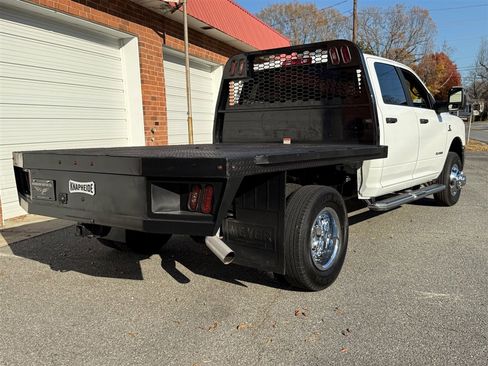 Used 2024 RAM 3500 Big Horn image 33