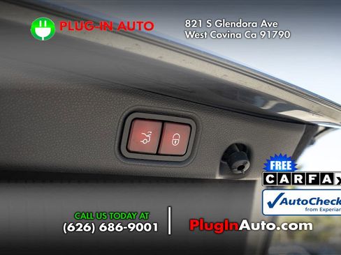 Used 2019 Mercedes-Benz E 53 AMG 4MATIC Sedan w/ Parking Assistance Package image 14