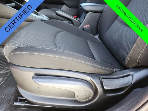 Used 2021 Kia Forte LXS FWD image 24