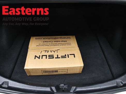 Used 2019 Tesla Model 3 Standard Range Plus RWD image 9