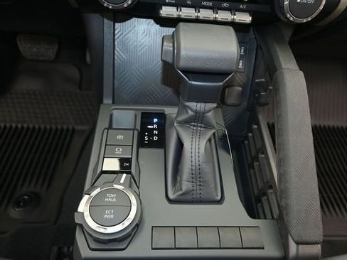New 2026 Toyota Tacoma SR5 AWD/4WD image 8