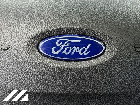 Used 2017 Ford Escape Titanium AWD/4WD image 34