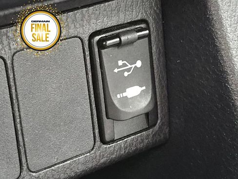 Used 2016 Toyota Corolla L image 29