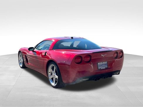 Used 2005 Chevrolet Corvette Coupe w/ Preferred Equipment Group image 8