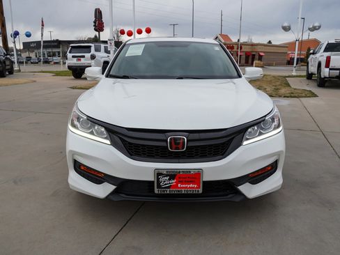 Used 2017 Honda Accord EX-L image 3