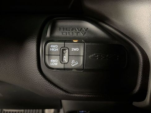 Used 2024 RAM 2500 Big Horn w/ Off Road Package image 27