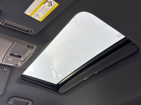 Used 2021 INFINITI QX80 Sensory w/ Cargo Package image 11