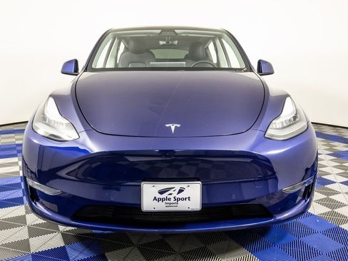 Used 2020 Tesla Model Y Long Range image 2