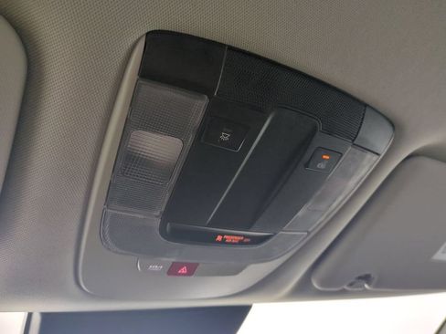 Used 2025 Kia Sportage EX FWD image 23