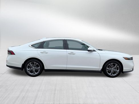 Used 2024 Honda Accord EX image 8