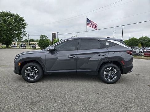 New 2026 Hyundai Tucson Blue SE AWD/4WD image 4