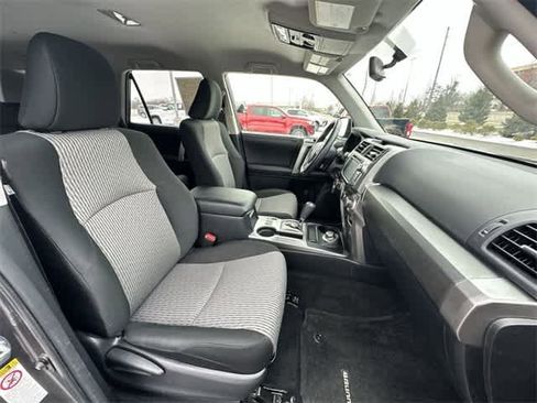 Used 2018 Toyota 4Runner SR5 image 21