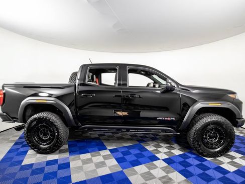 Used 2024 GMC Canyon AT4X w/ AT4X AEV Edition AWD/4WD image 4