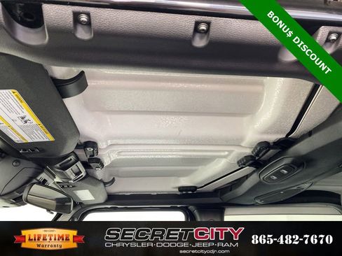 New 2025 Jeep Wrangler Rubicon w/ Steel Bumper Group image 26