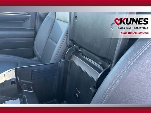 Used 2024 Chevrolet Silverado 1500 LTZ image 32