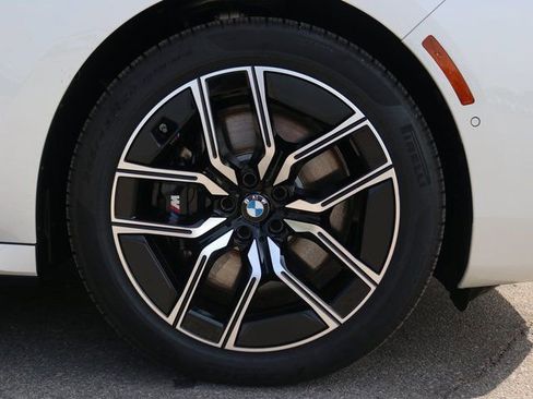 New 2025 BMW 760i xDrive image 6