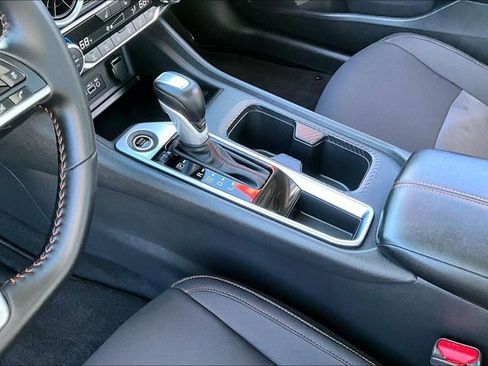 Certified 2025 Nissan Sentra SR image 17