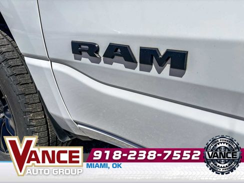 Used 2023 RAM 1500 Big Horn AWD/4WD image 10