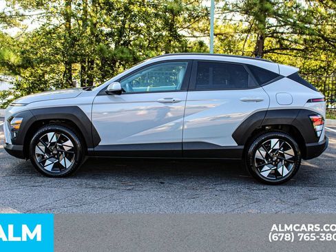 Used 2024 Hyundai Kona SEL FWD image 6
