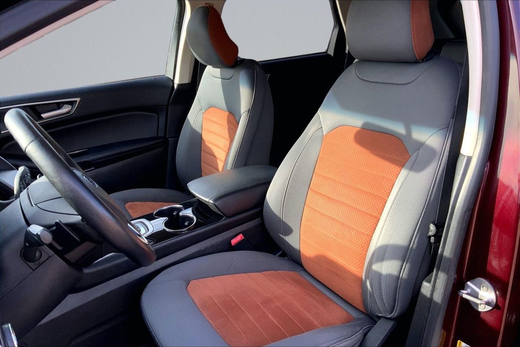 Used 2018 Ford Edge SEL w/ Equipment Group 201A AWD/4WD image 23